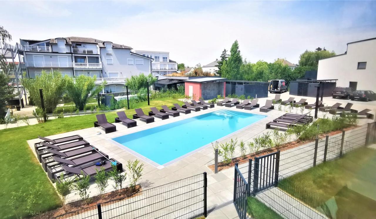 Spa Residenz Neusiedl Appartments Neusiedl am See Exterior photo