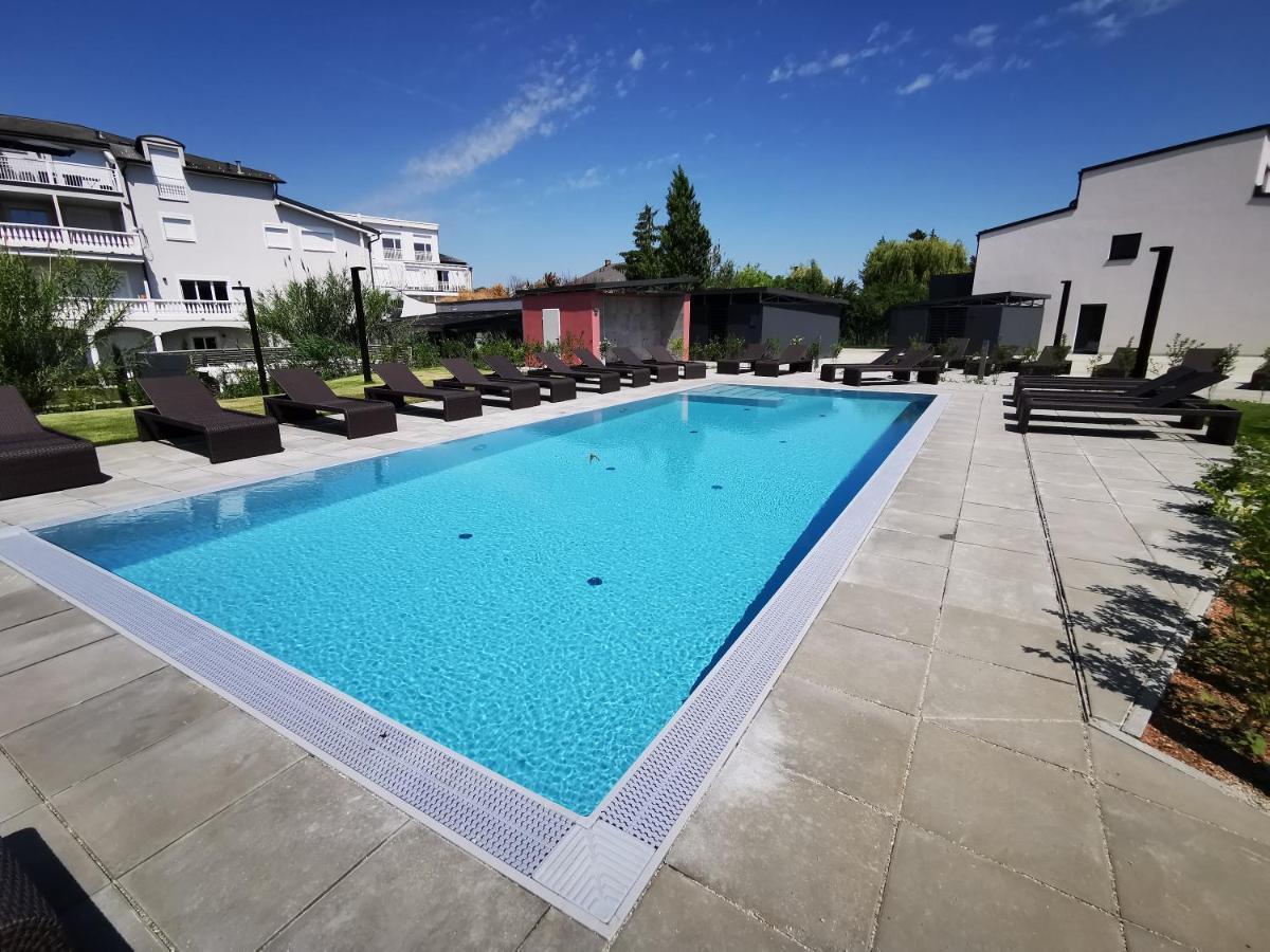 Spa Residenz Neusiedl Appartments Neusiedl am See Exterior photo